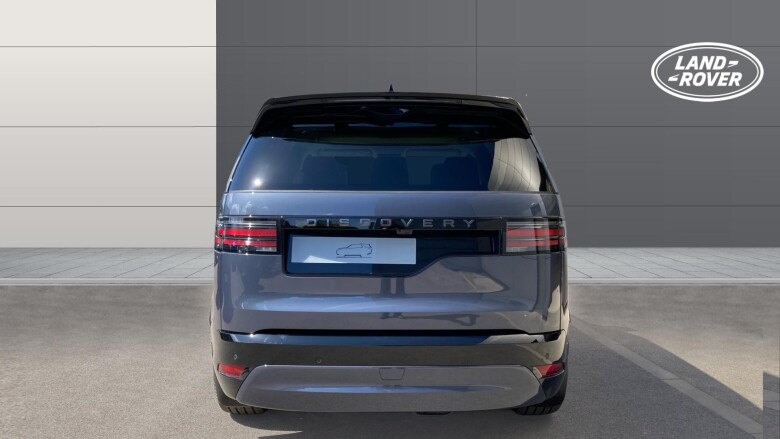 Land Rover Discovery 3.0 D350 Dynamic SE 5dr Auto Diesel Station Wagon